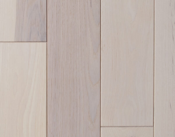Mullican Hardwood Williamsburg 4" Hickory Aged Pearl 22870