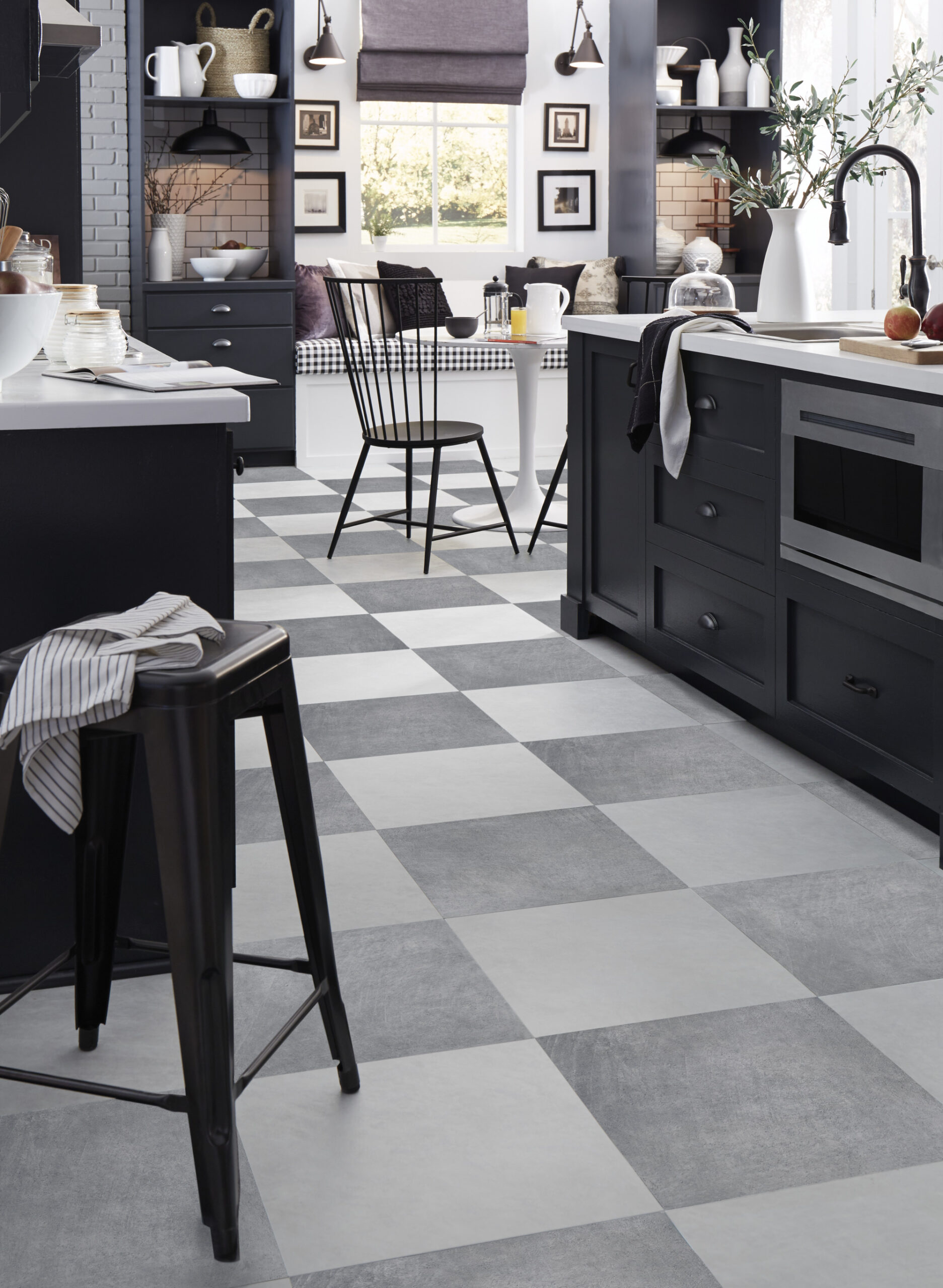 Mannington AduraFlex Villa room scene