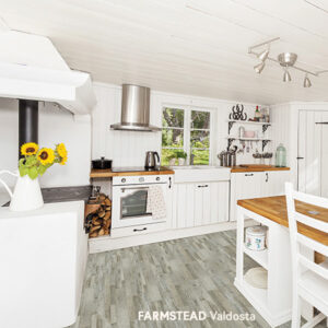 Farmstead 7"
