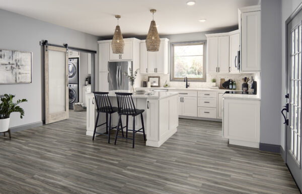 Mannington Realta Elmwood Smoke 7" RSP108 - Image 2